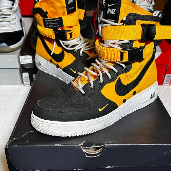 Nike High-Top Sneakers in Black and Orange - Picture 1 of 3
